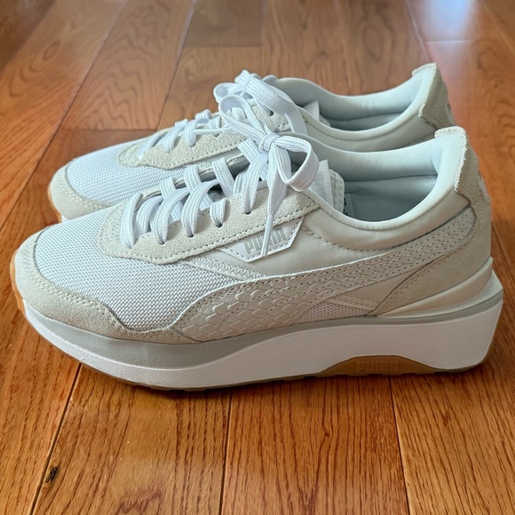 New w/o Box, Puma Platform Sneakers, White, Size 6.5 - Picture 1 of 10
